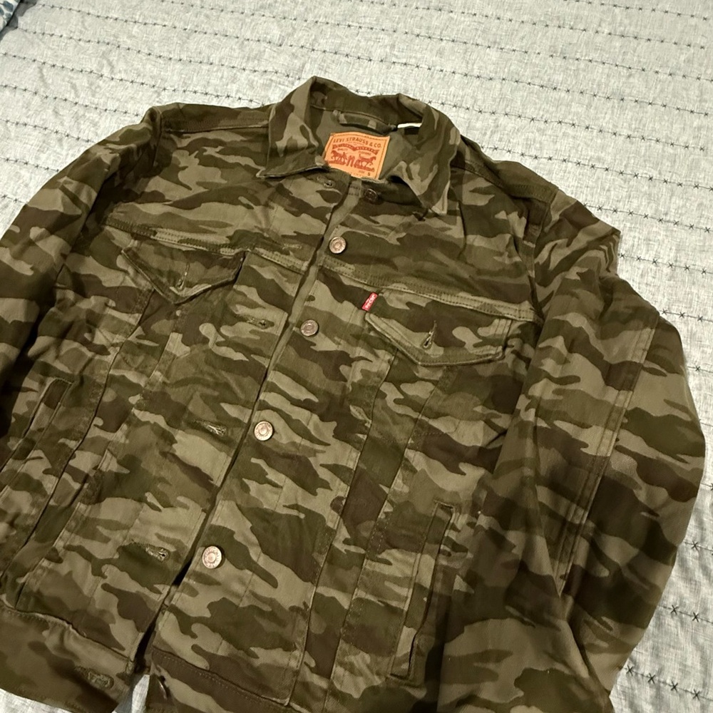 Levi's Green Military Field Jacket Durable Tactical Design